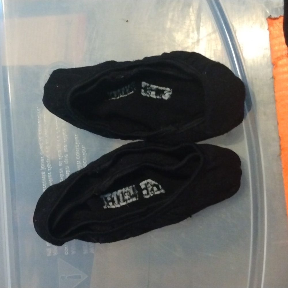 Slide socks